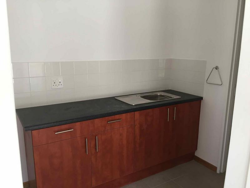 To Let commercial Property for Rent in Montague Gardens Western Cape